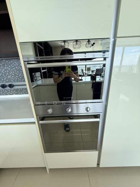 Condominium for Rent at Harrington Suites - Pheon Chen - Kitchen - PropertyGuru.com.my