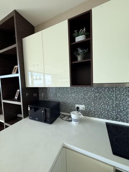 Condominium for Rent at Harrington Suites - Pheon Chen - Kitchen - PropertyGuru.com.my
