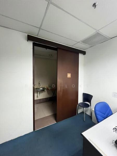 Office for Rent in Ampang (Kuala Lumpur) - David Loke - Bathroom - PropertyGuru.com.my