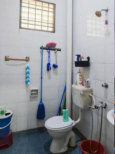 1-storey Terraced House for Sale in Taman JP Perdana (Johor Bahru) - Jojo Chung - Bathroom - PropertyGuru.com.my