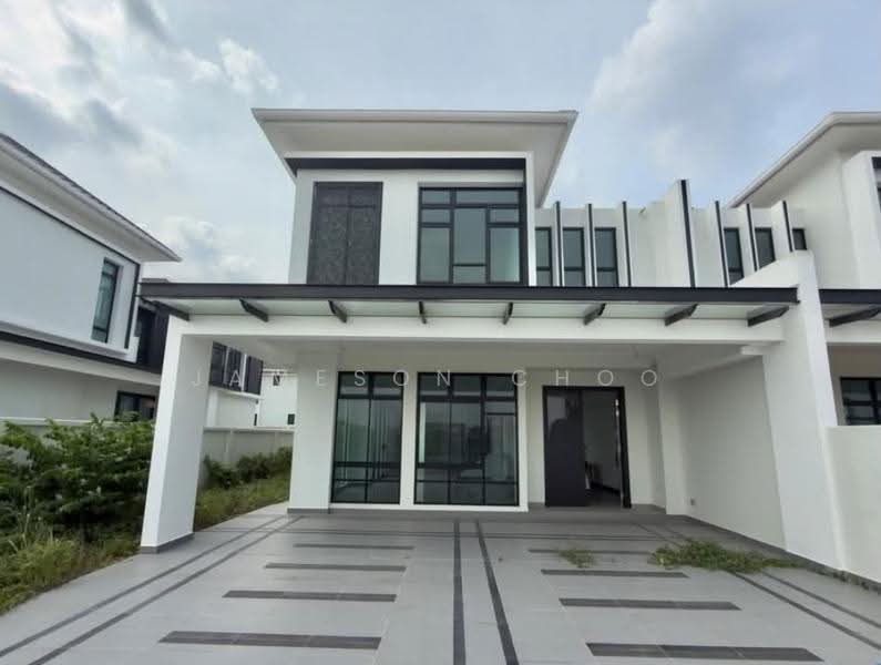 Rumah Berkembar untuk Dijual di Setia Tropika (Johor Bahru) - Jameson Choo - Exterior - PropertyGuru.com.my