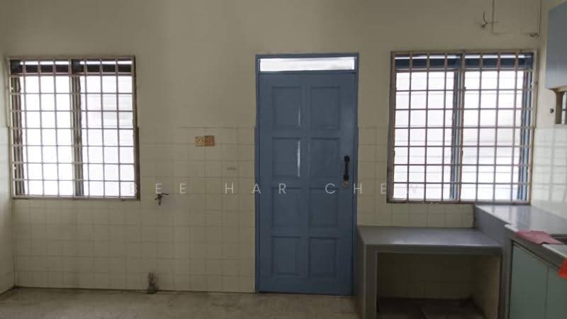 Terraced House for Sale in Taman Klang Utama (Kapar) - Bee Har Chew - Kitchen - PropertyGuru.com.my