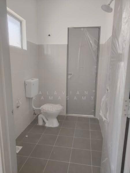 Residential Land for Rent in Taman Dato' Hormat (Telok Panglima Garang) - Alavian Ramasamy - Bathroom - PropertyGuru.com.my