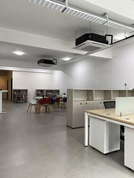 Shop / Office for Rent in Taman Mount Austin (Tebrau) - Suimei Lee - Interior - PropertyGuru.com.my