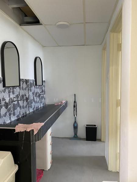 Shop / Office for Rent in Taman Mount Austin (Tebrau) - Suimei Lee - Bathroom - PropertyGuru.com.my