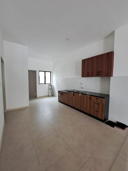 Rumah Teres 2-Tingkat untuk Disewa di Sepang (Selangor) - Ivan Tan - Kitchen - PropertyGuru.com.my