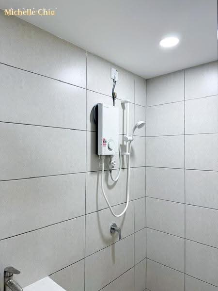 Kediaman Servis untuk Dijual di MARC Residences - Michelle Chia - Bathroom - PropertyGuru.com.my