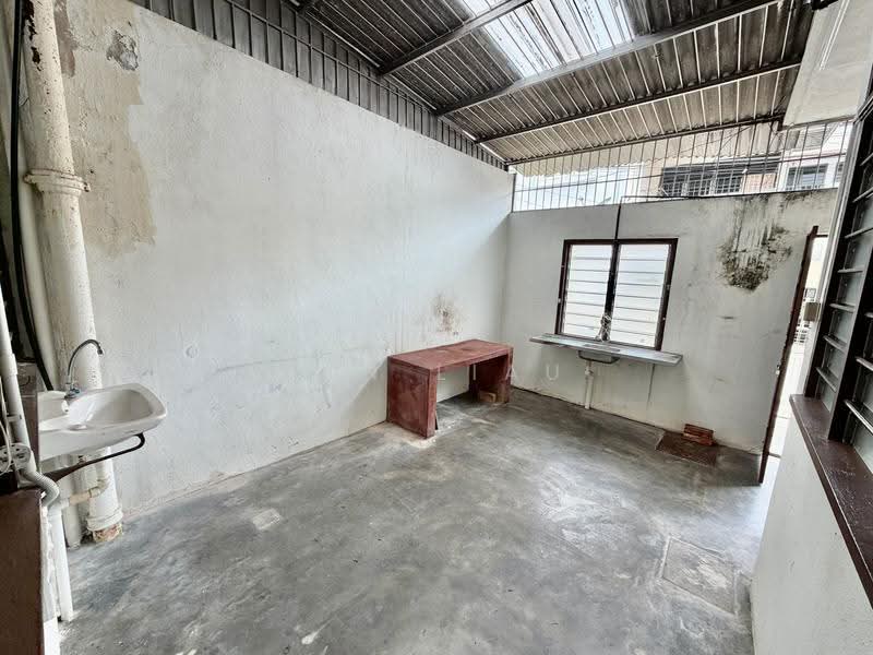 Terraced House for Sale in Island Glades (Jelutong) - Ben Liau - PropertyGuru.com.my