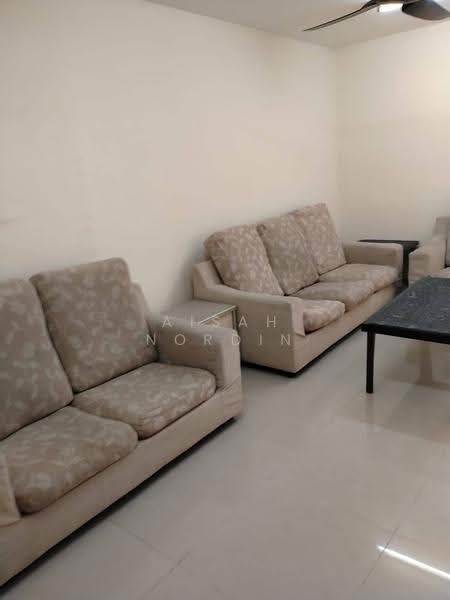 Rumah Flat untuk Disewa di Pudu Impian 1 - Aisah Nordin - Living Room - PropertyGuru.com.my