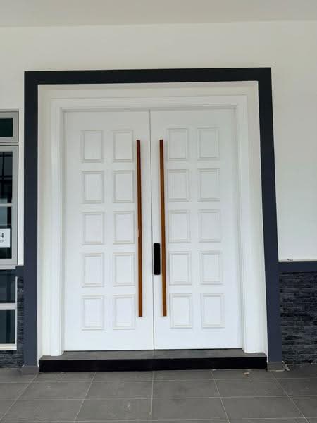 Cluster House for Sale in Taman Ekoflora (Johor Bahru) - Nana Ng - Entrance - PropertyGuru.com.my