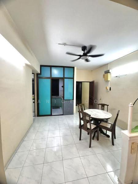 Kondominium untuk Disewa di Sunny Ville Condominium - Janice Ooi - Dining Room - PropertyGuru.com.my