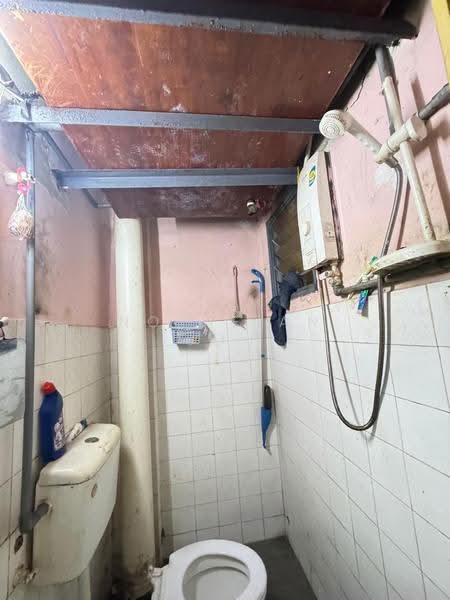 Rumah Flat untuk Dijual di Sri Cempaka - Norafian SMH - Bathroom - PropertyGuru.com.my