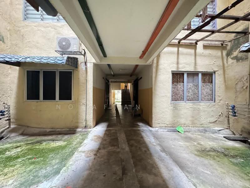 Rumah Flat untuk Dijual di Sri Cempaka - Norafian SMH - Corridor - PropertyGuru.com.my