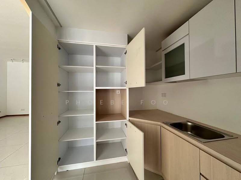 Semi-Detached House for Rent in Senibong (Permas Jaya) - Phoebe Foo - Kitchen - PropertyGuru.com.my
