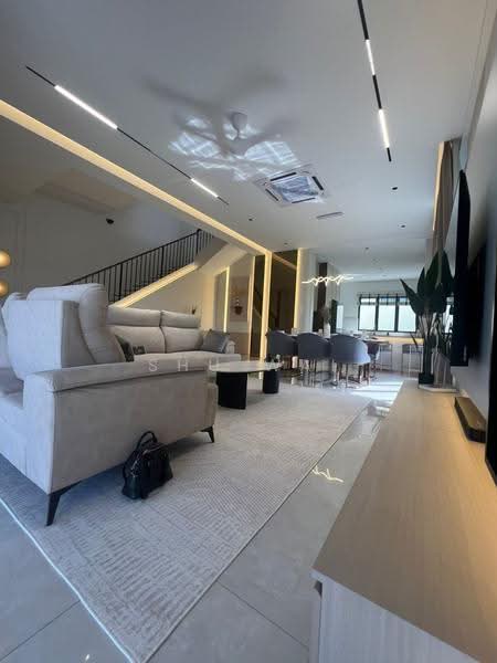 3-storey Terraced House for Sale in Bandar Bukit Puchong 2 (Puchong) - Shu Wai - Living Room - PropertyGuru.com.my