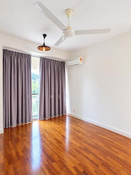 3-storey Terraced House for Rent in Sierramas West (Sungai Buloh) - Esther Tan - Living Room - PropertyGuru.com.my