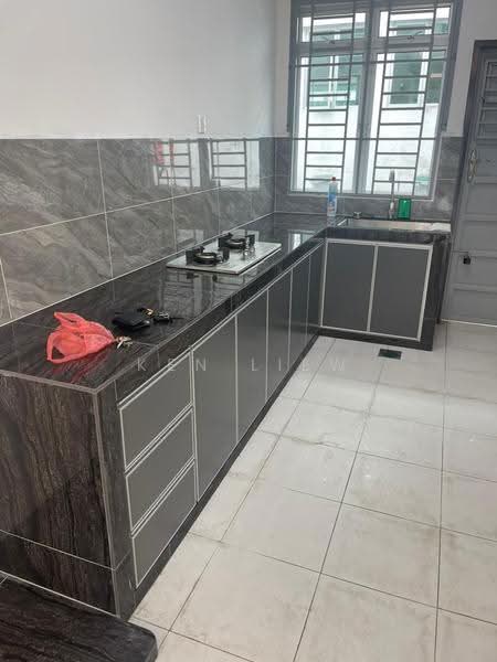 2-storey Terraced House for Sale in Taman Scientex Utama (Senai) - Ken Liew - Kitchen - PropertyGuru.com.my