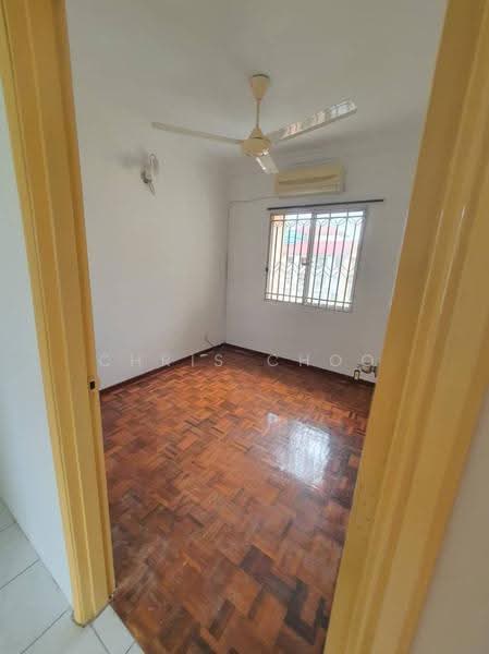 Pangsapuri untuk Disewa di Kinrara Ria - Chris Choo - Bedroom - PropertyGuru.com.my
