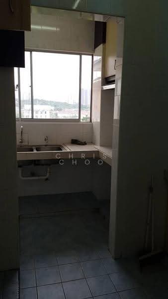 Pangsapuri untuk Disewa di Kinrara Ria - Chris Choo - Kitchen - PropertyGuru.com.my