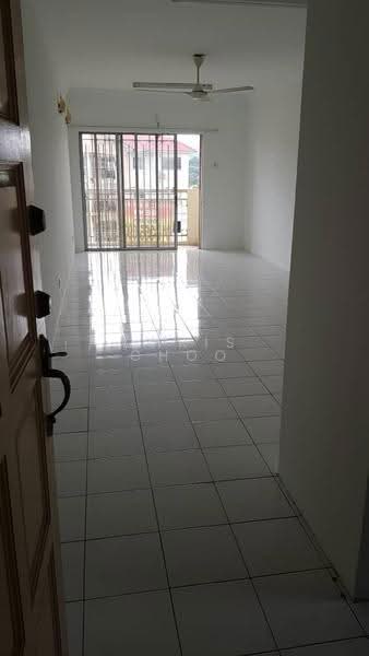 Pangsapuri untuk Disewa di Kinrara Ria - Chris Choo - Living Room - PropertyGuru.com.my