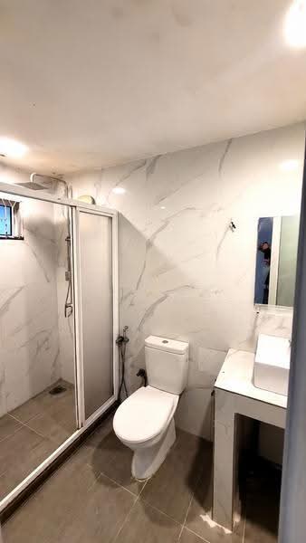 Semi-Detached House for Sale in Taman Lucky (Bangsar) - Karen Choong - Bathroom - PropertyGuru.com.my