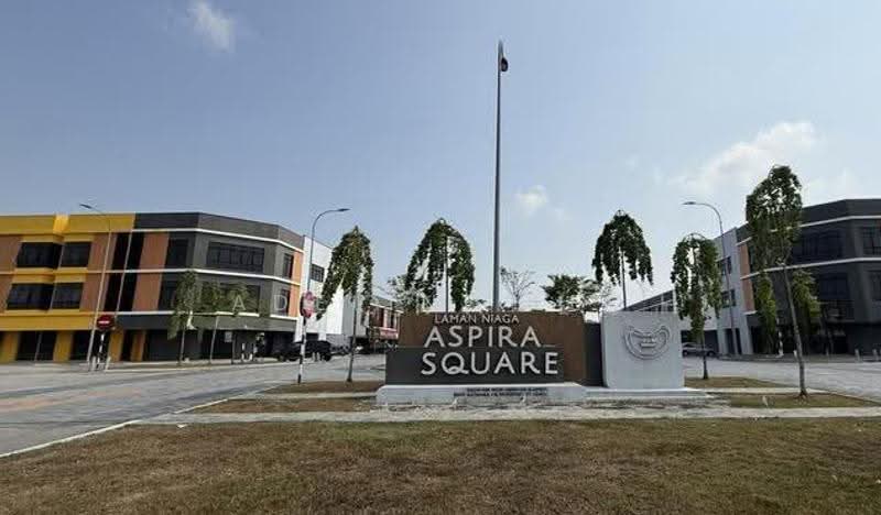 Kedai untuk Disewa di Gelang Patah (Johor) - Adeline Lee - PropertyGuru.com.my