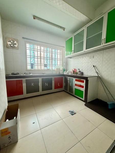Rumah Teres 2-Tingkat untuk Disewa di Bandar Putra Kulai (Kulai) - Ken Liew - Kitchen - PropertyGuru.com.my