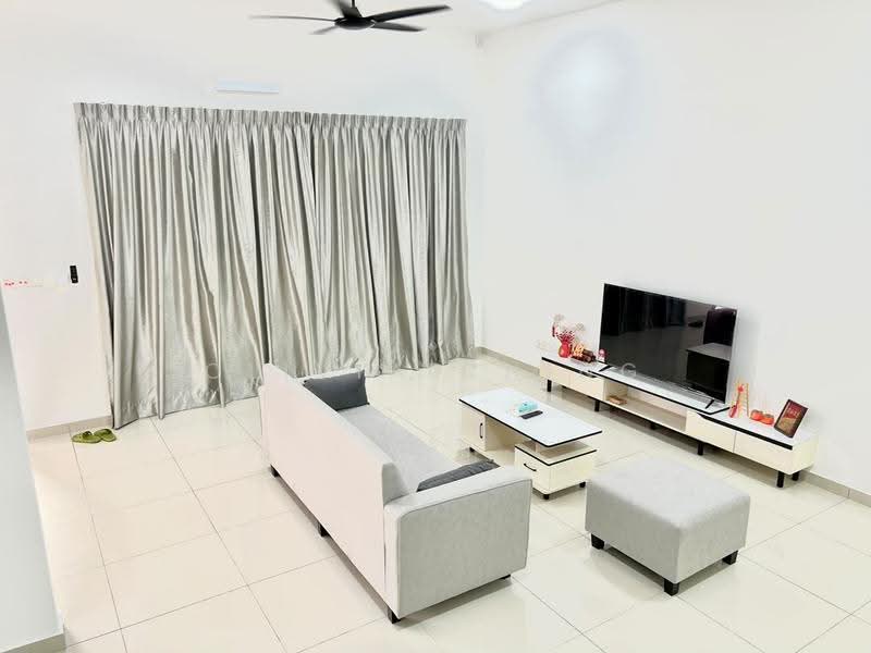 Rumah Teres 2-Tingkat untuk Disewa di Taman Desa Tebrau (Tebrau) - Olivia Ching - Living Room - PropertyGuru.com.my