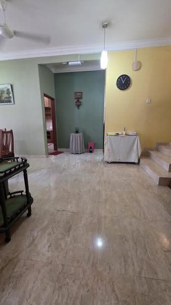 Semi-Detached House for Rent in Ara damansara (Ara Damansara) - Celine Chin - Living Room - PropertyGuru.com.my