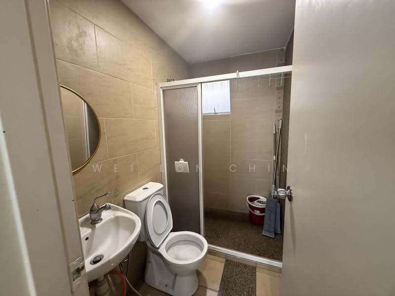 Service Residence for Rent at Kuchai Avenue - Wei Lon Chin - Bathroom - PropertyGuru.com.my