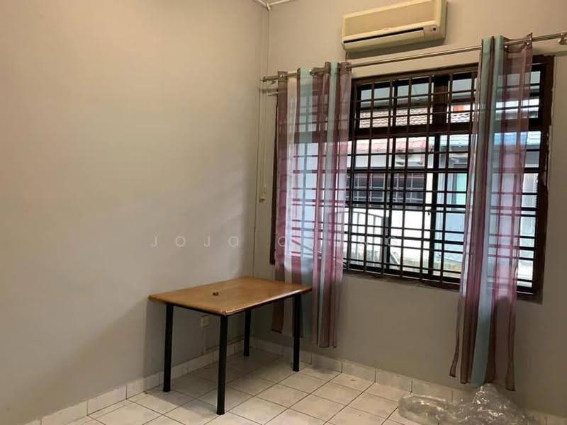 1-storey Terraced House for Rent in Taman Perling (Perling) - Jojo Chung - Interior - PropertyGuru.com.my