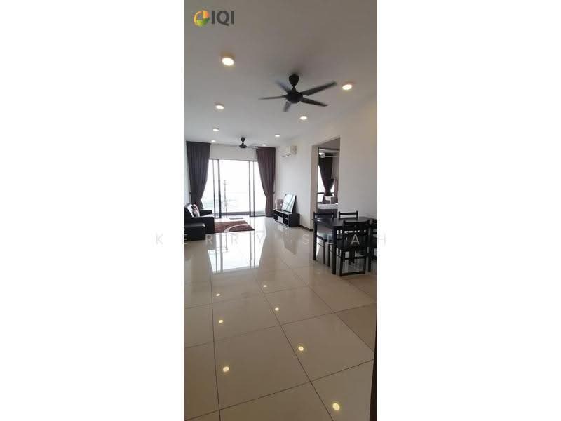 Kediaman Servis untuk Disewa di Luminari - Kerry Seah - Living Room - PropertyGuru.com.my