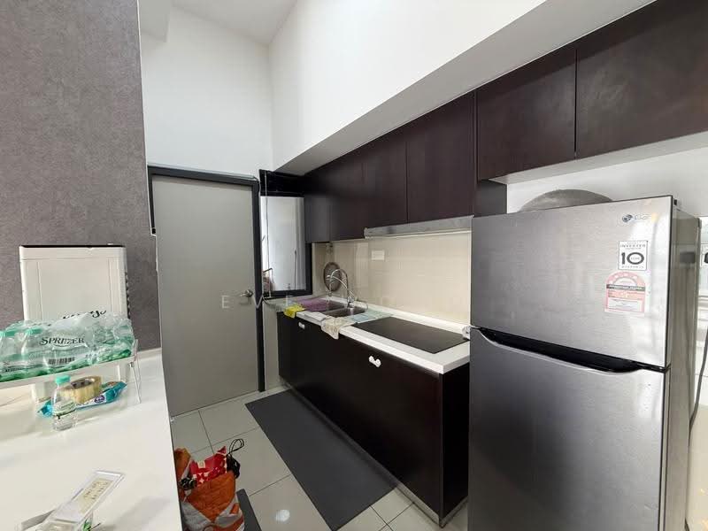 Kediaman Servis untuk Disewa di Setia City Residences - Eve Wong - Kitchen - PropertyGuru.com.my