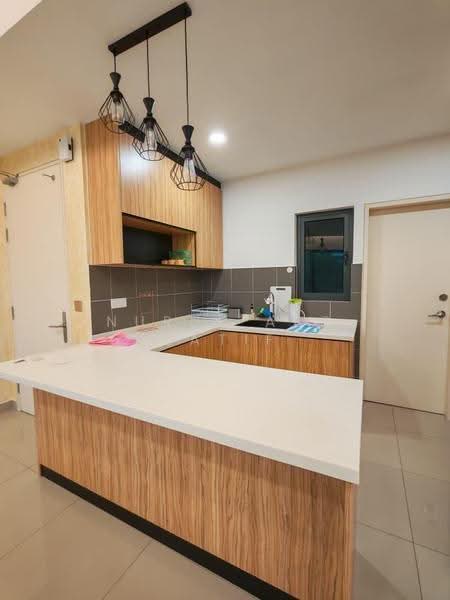 Kondominium untuk Dijual di Lakeville Residence - Nurul Abd Latif - Kitchen - PropertyGuru.com.my