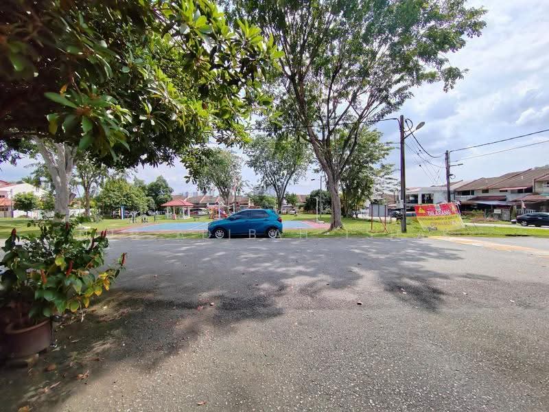 Rumah Teres 2-Tingkat untuk Dijual di Seksyen 4 (Bandar Baru Bangi) - Nur Adibah Ishak - Exterior - PropertyGuru.com.my