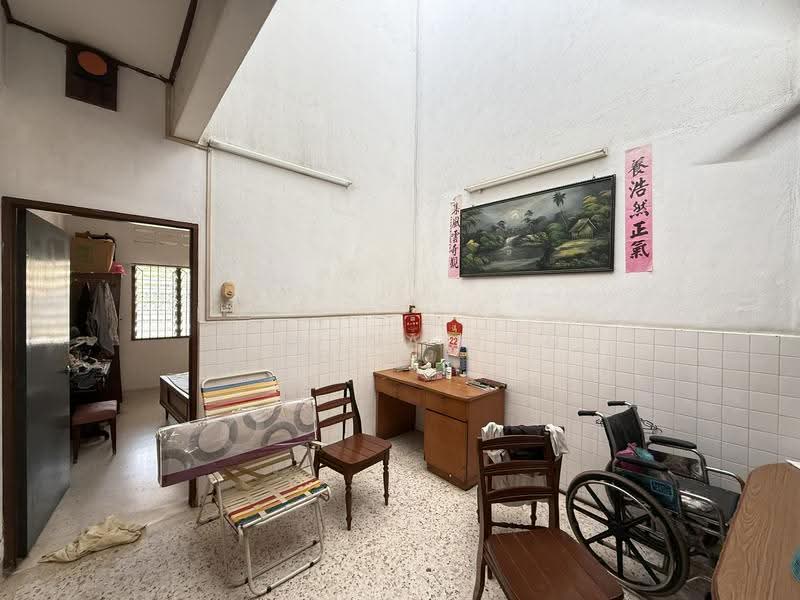 Rumah Teres 1-Tingkat untuk Dijual di Taman Muzaffar Shah (Bukit Katil) - Ramona Tan - Study - PropertyGuru.com.my