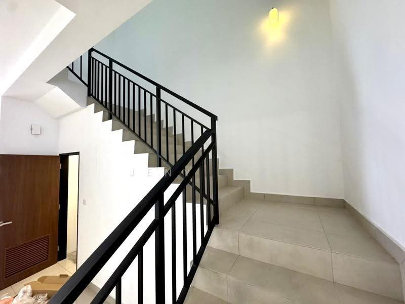 Rumah Teres 2-Tingkat untuk Dijual di Skudai (Johor) - Jeny Loo - PropertyGuru.com.my