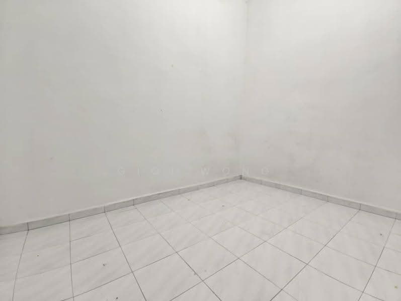 2-storey Terraced House for Sale in Taman Datuk Thamby Chik Karim (Batu Berendam) - Gigi Wong - PropertyGuru.com.my