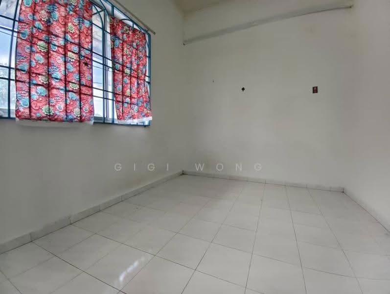 2-storey Terraced House for Sale in Taman Datuk Thamby Chik Karim (Batu Berendam) - Gigi Wong - PropertyGuru.com.my