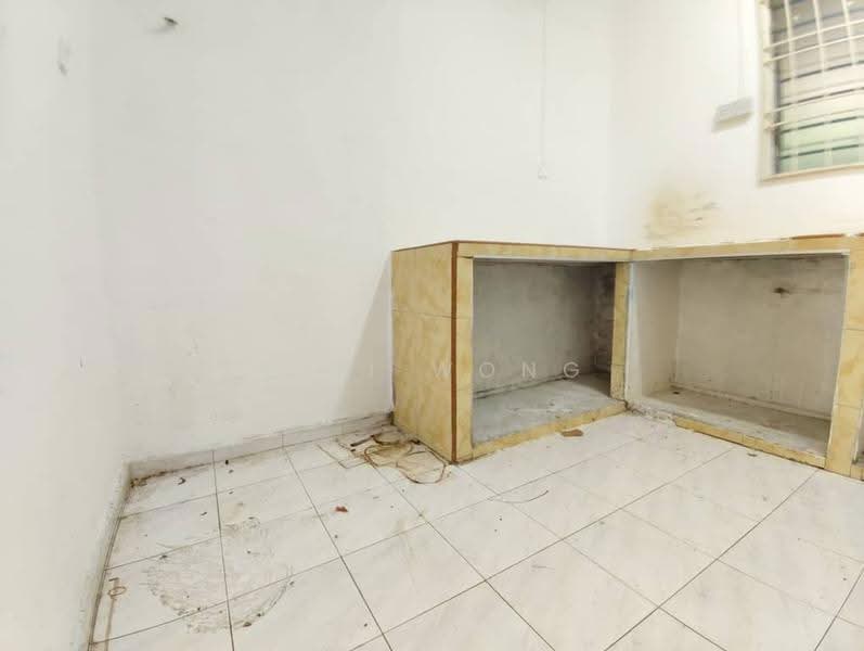 2-storey Terraced House for Sale in Taman Datuk Thamby Chik Karim (Batu Berendam) - Gigi Wong - PropertyGuru.com.my