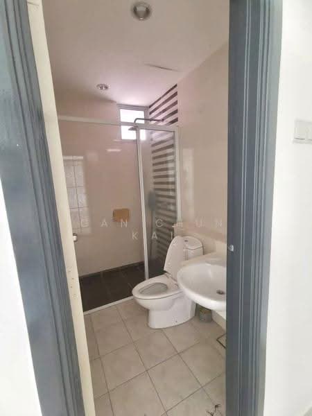 Condominium for Rent at The Brezza - Gan Chun Kai - Bathroom - PropertyGuru.com.my