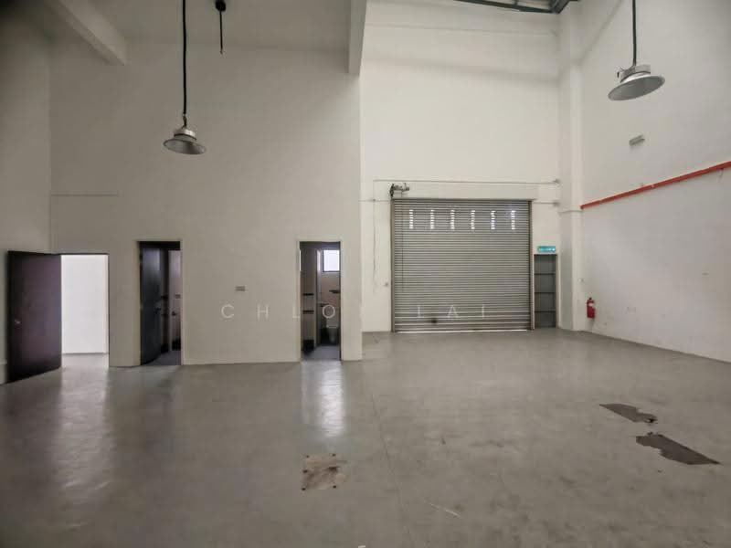 Kilang untuk Disewa di Eco Business Park 1 (Johor Bahru) - Chloe Lai - Bathroom - PropertyGuru.com.my