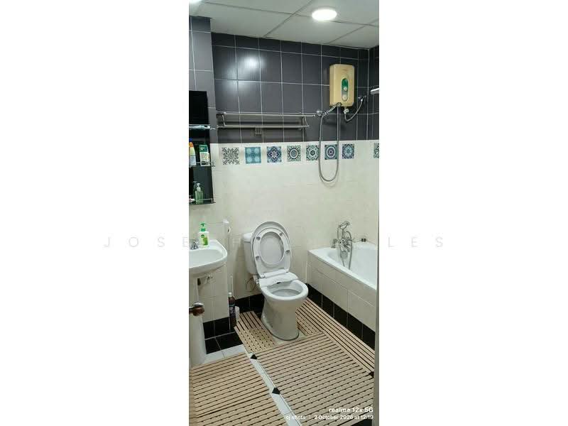 Condominium for Rent at Marina Crescent - Joseph Charles - Bathroom - PropertyGuru.com.my