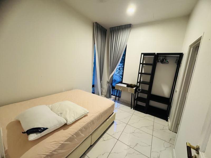 Semi-Detached House for Rent in Setia Tropika (Johor Bahru) - Karen Yeo - Bedroom - PropertyGuru.com.my