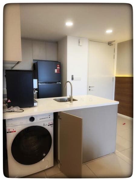 Kediaman Servis untuk Disewa di Residensi Estetik 8 (Est8) - John Ng - Kitchen - PropertyGuru.com.my
