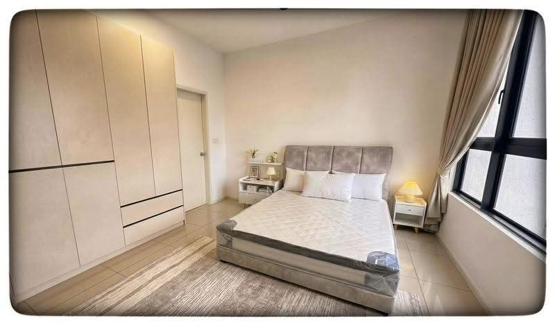 Kediaman Servis untuk Disewa di Residensi Estetik 8 (Est8) - John Ng - Bedroom - PropertyGuru.com.my
