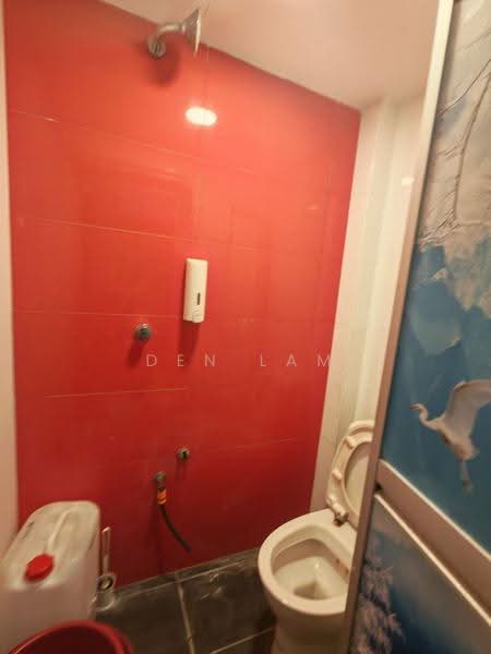 Shop / Office for Sale in Taman Wangsa Melawati (Setapak) - Den Lam - Bathroom - PropertyGuru.com.my
