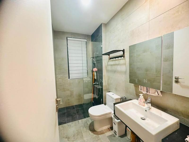 Semi-Detached House for Rent in Setia Eco Glades (Cyberjaya) - Kristen Nguyen - Bathroom - PropertyGuru.com.my