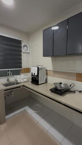 Flat for Rent at Flora Damansara Flat - Abigail Tee - Kitchen - PropertyGuru.com.my