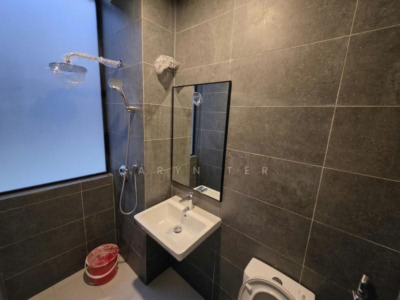 2-storey Terraced House for Rent in Iskandar Puteri (Nusajaya) (Johor) - Caryn Ter - Bathroom - PropertyGuru.com.my